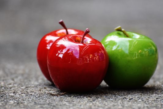 Apples for export require density and no "fingers"
